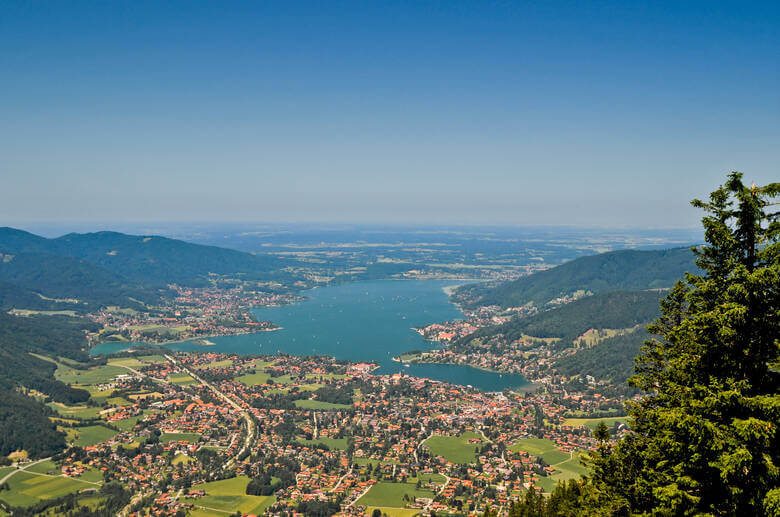 Blick auf den Tegernsee vom Wallberg aus