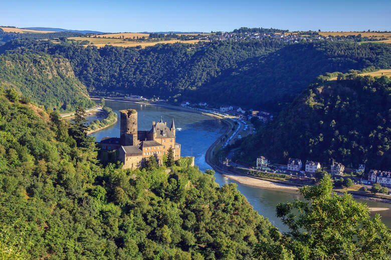 Burg Katz mit Blick auf die Loreley