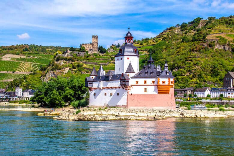 Burg Pfalzgrafenstein mitten im Rhein