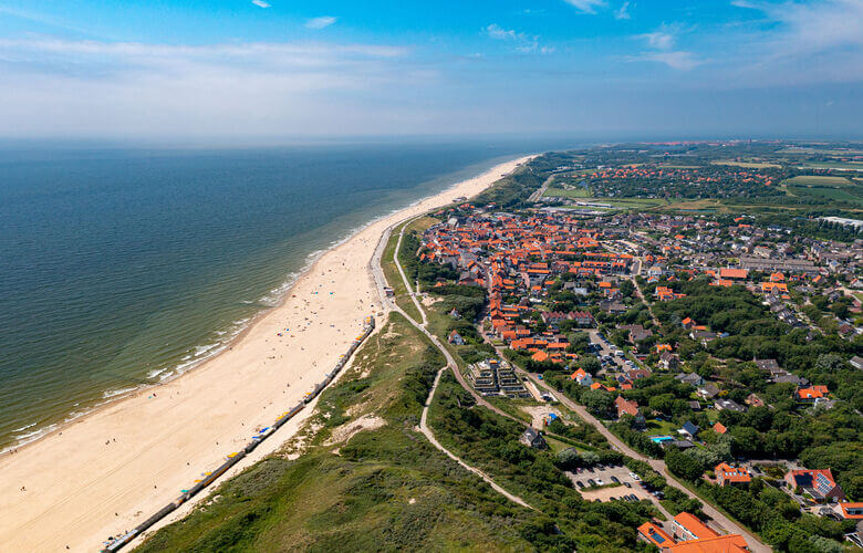 Zoutelande und der zugehörige Strand von oben