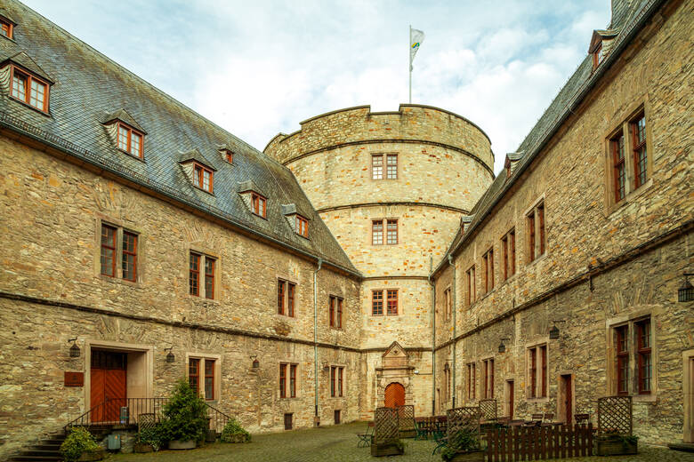 Innenhof der Wewelsburg in Deutschland