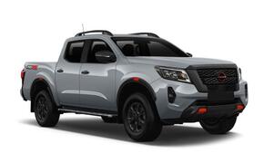 NISSAN NAVARA 2.4